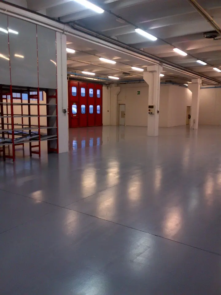 Pavimento industriale in resina
