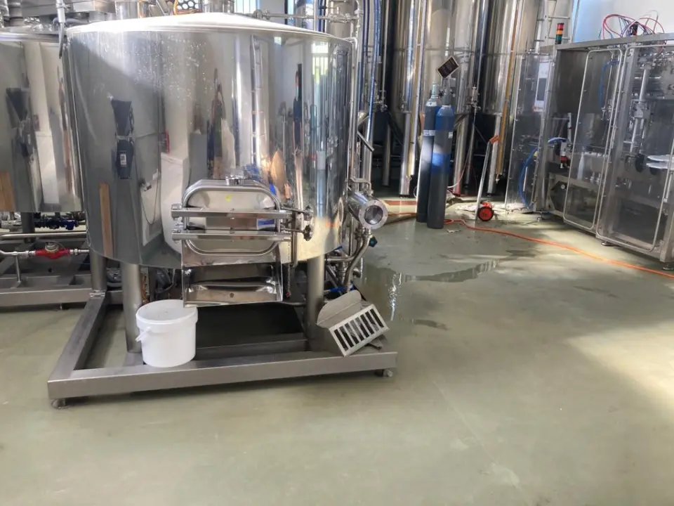 Pavimento industriale in resina