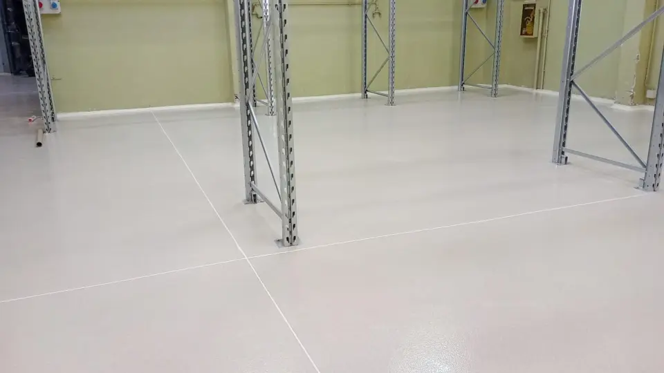 Pavimento industriale in resina